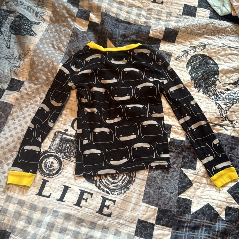 Batman PJs - Picture 7 of 7